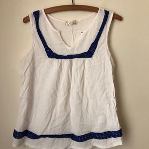 Women’s blouse